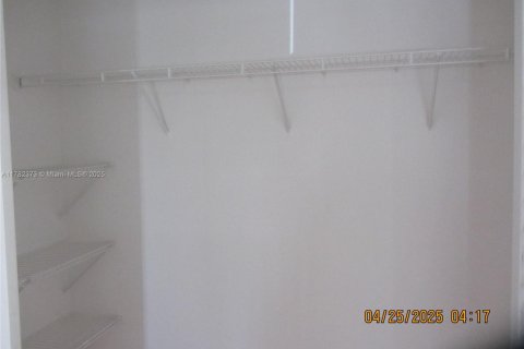 Condominio en venta en Miami, Florida, 2 dormitorios, 93.83 m2 № 1870074 - foto 24