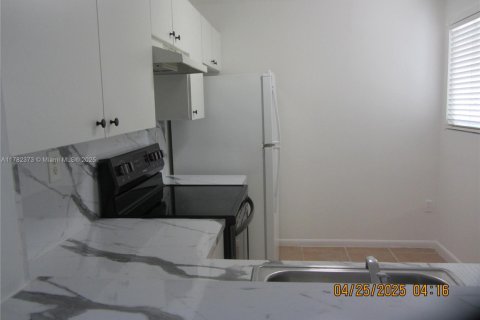 Condominio en venta en Miami, Florida, 2 dormitorios, 93.83 m2 № 1870074 - foto 19