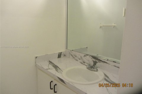 Condominio en venta en Miami, Florida, 2 dormitorios, 93.83 m2 № 1870074 - foto 29