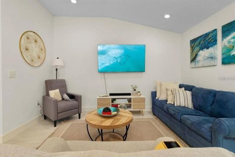 Villa ou maison à louer à Davenport, Floride: 4 chambres, 151.15 m2 № 2386331 - photo 9