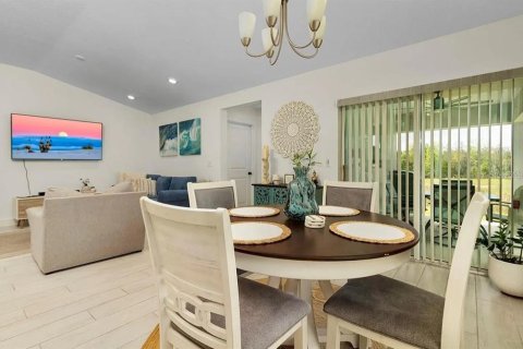 Villa ou maison à louer à Davenport, Floride: 4 chambres, 151.15 m2 № 2386331 - photo 14