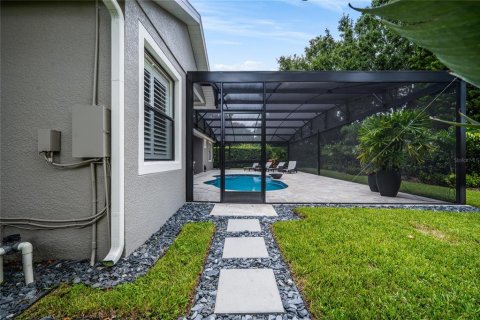 House in Lake Mary, Florida 4 bedrooms, 233.84 sq.m. № 1902963 - photo 12