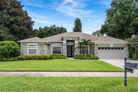 House in Lake Mary, Florida 4 bedrooms, 233.84 sq.m. № 1902963 - photo 2
