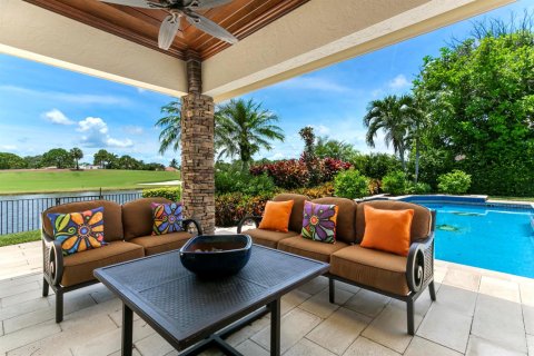 House in Jupiter, Florida 4 bedrooms, 463.4 sq.m. № 2171674 - photo 25