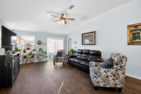 Villa ou maison à vendre à Jacksonville, Floride: 3 chambres, 150.32 m2 № 1954844 - photo 5