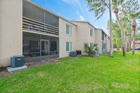 Condo in Daytona Beach, Florida, 2 bedrooms № 2102729 - photo 24