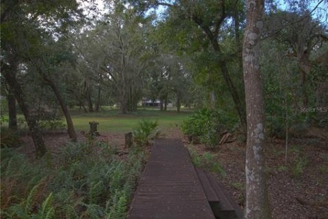 House in Groveland, Florida 4 bedrooms, 192.87 sq.m. № 1717843 - photo 21