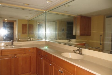 Купить кондоминиум в Пунта-Горда, Флорида 5 комнат, 129.88м2, № 1352888 - фото 14
