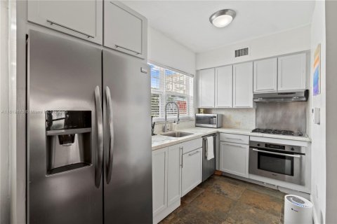 Condominio en venta en Miami Beach, Florida, 1 dormitorio, 47.38 m2 № 1777711 - foto 9
