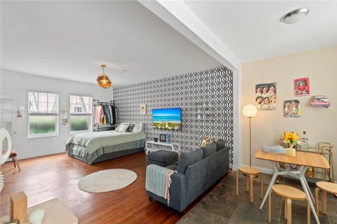 Condominio en venta en Miami Beach, Florida, 1 dormitorio, 47.38 m2 № 1777711 - foto 8