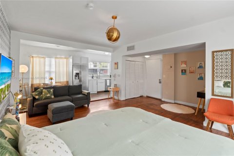Condominio en venta en Miami Beach, Florida, 1 dormitorio, 47.38 m2 № 1777711 - foto 5