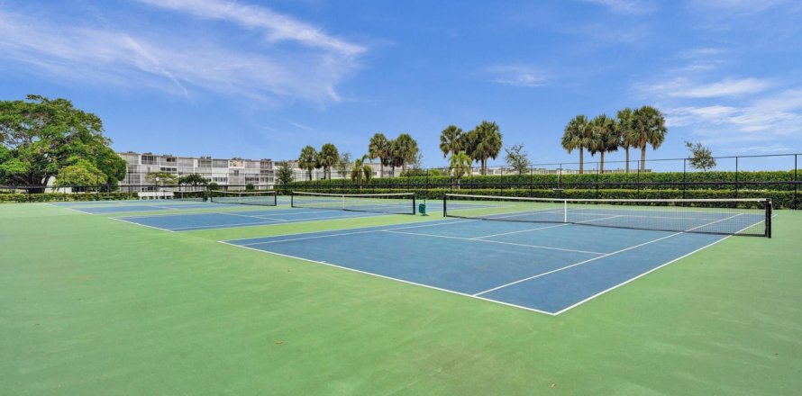 Condo in Boca Raton, Florida, 2 bedrooms № 1162996