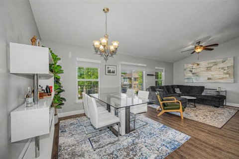 Copropriété à vendre à Tampa, Floride: 2 chambres, 117.43 m2 № 2349417 - photo 12