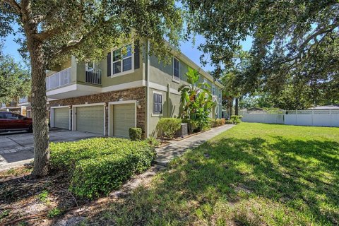 Copropriété à vendre à Tampa, Floride: 2 chambres, 117.43 m2 № 2349417 - photo 2