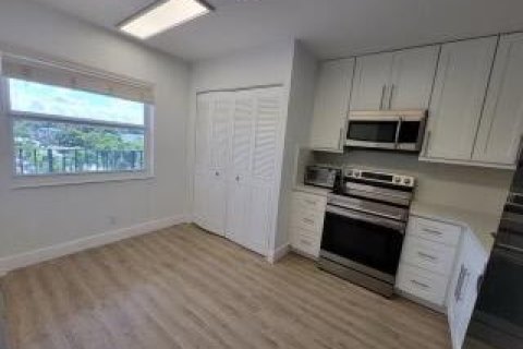 Copropriété à louer à Delray Beach, Floride: 2 chambres, 96.99 m2 № 1040768 - photo 1