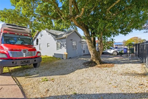 Купить виллу или дом в Майами, Флорида 3 спальни, 186.73м2, № 1997931 - фото 4