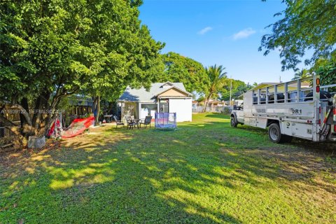 Купить виллу или дом в Майами, Флорида 3 спальни, 186.73м2, № 1997931 - фото 7