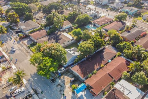 Купить виллу или дом в Майами, Флорида 3 спальни, 186.73м2, № 1997931 - фото 23