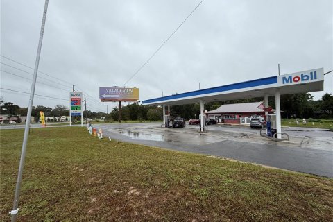 Immobilier commercial à Summerfield, Floride 438.87 m2 № 2406619