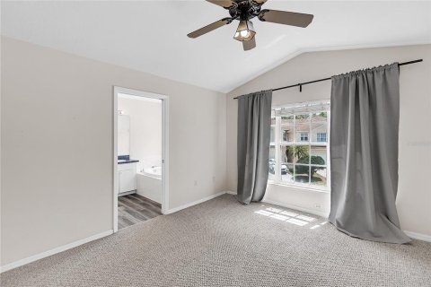 Townhouse in Lakewood Ranch, Florida 2 bedrooms, 157.1 sq.m. № 1734817 - photo 29