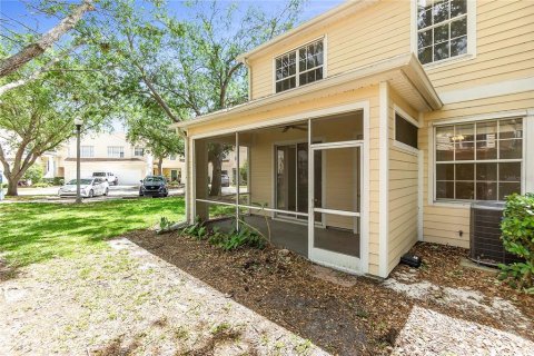 Townhouse in Lakewood Ranch, Florida 2 bedrooms, 157.1 sq.m. № 1734817 - photo 4