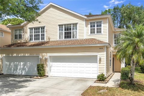 Townhouse in Lakewood Ranch, Florida 2 bedrooms, 157.1 sq.m. № 1734817 - photo 1