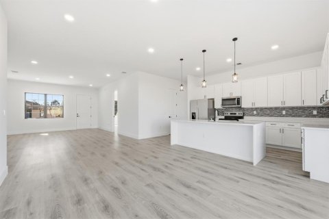 Casa en venta en Ocala, Florida, 4 dormitorios, 206.43 m2 № 2208154 - foto 15