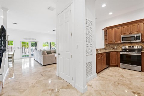 Adosado en venta en Fort Lauderdale, Florida, 3 dormitorios, 242.47 m2 № 2082946 - foto 7