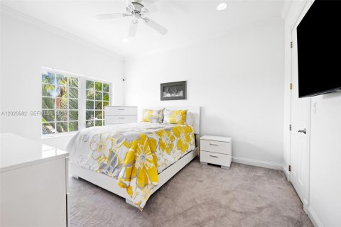 Adosado en venta en Fort Lauderdale, Florida, 3 dormitorios, 242.47 m2 № 2082946 - foto 24