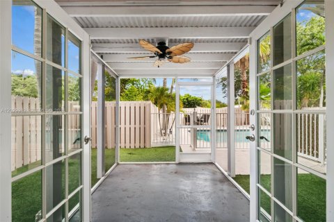 Adosado en venta en Fort Lauderdale, Florida, 3 dormitorios, 242.47 m2 № 2082946 - foto 8