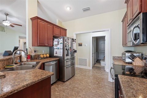 Casa en venta en Palm Coast, Florida, 4 dormitorios, 204.11 m2 № 2198848 - foto 21