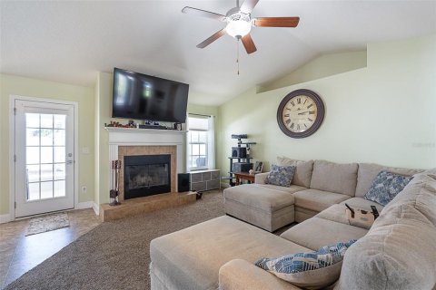 Casa en venta en Palm Coast, Florida, 4 dormitorios, 204.11 m2 № 2198848 - foto 12