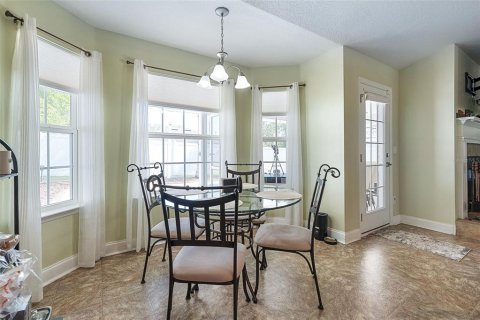 Casa en venta en Palm Coast, Florida, 4 dormitorios, 204.11 m2 № 2198848 - foto 16