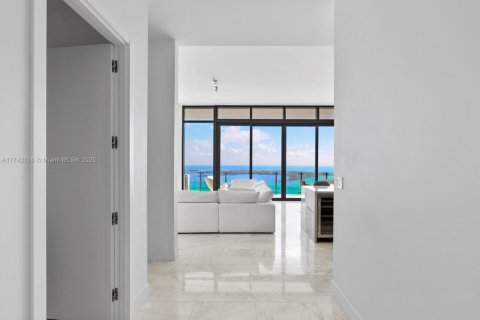 Copropriété à vendre à Miami, Floride: 3 chambres, 196.67 m2 № 1962095 - photo 4