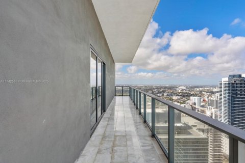 Copropriété à vendre à Miami, Floride: 3 chambres, 196.67 m2 № 1962095 - photo 30