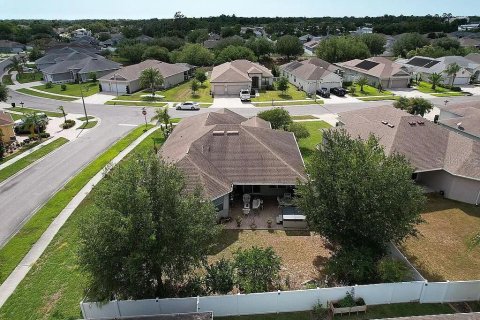House in Hudson, Florida 3 bedrooms, 193.79 sq.m. № 2207283 - photo 15