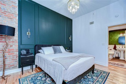 Купить кондоминиум в Сент-Питерсберг, Флорида 5 комнат, 99.59м2, № 1776564 - фото 20