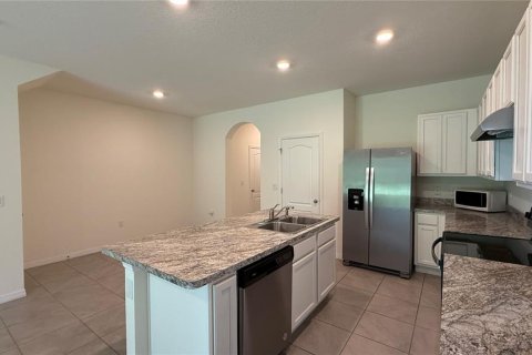 Touwnhouse à louer à Davenport, Floride: 3 chambres, 155.33 m2 № 1778488 - photo 9