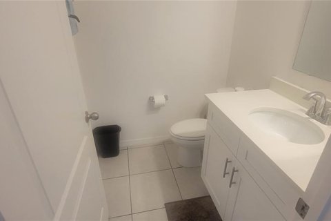 Casa en venta en Winter Haven, Florida, 4 dormitorios, 217.48 m2 № 1852829 - foto 3