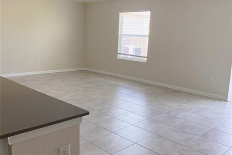 Villa ou maison à louer à Kissimmee, Floride: 3 chambres, 144.46 m2 № 1858098 - photo 13
