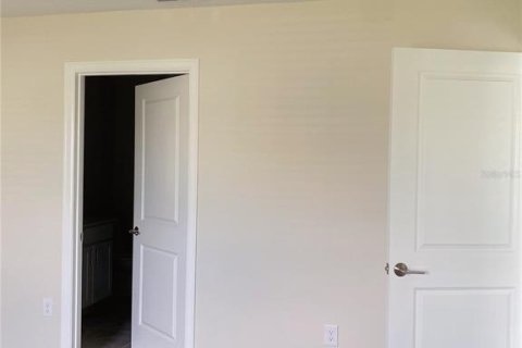 Villa ou maison à louer à Kissimmee, Floride: 3 chambres, 144.46 m2 № 1858098 - photo 11