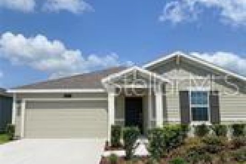 Villa ou maison à louer à Kissimmee, Floride: 3 chambres, 144.46 m2 № 1858098 - photo 1