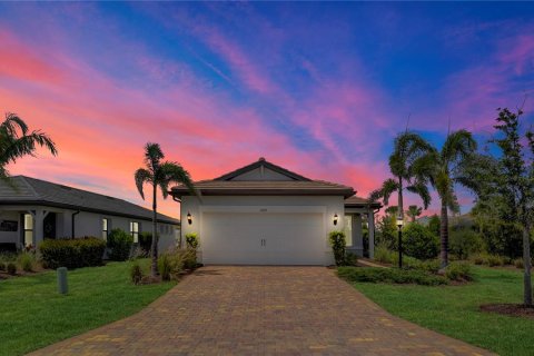 Casa en venta en Bradenton, Florida, 2 dormitorios, 130.53 m2 № 1734307 - foto 2
