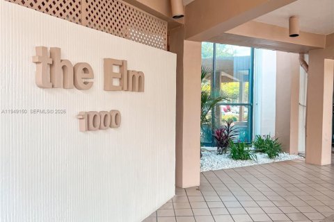 Снять в аренду кондоминиум в Пемброк-Пайнс, Флорида 2 спальни, 91.04м2, № 2005095 - фото 8