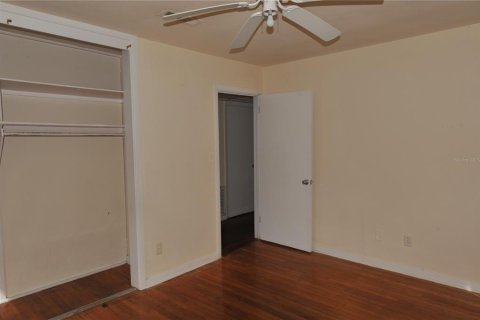 House in Gainesville, Florida 4 bedrooms, 172.15 sq.m. № 2216830 - photo 21
