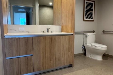 Condo à Miami, Floride, 1 chambre  № 2042225