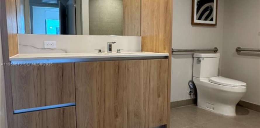 Condo à Miami, Floride, 1 chambre  № 2042225