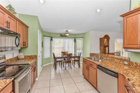 Casa en venta en Kissimmee, Florida, 4 dormitorios, 188.31 m2 № 2136654 - foto 11