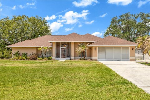 Villa ou maison à Kissimmee, Floride 4 chambres, 188.31 m2 № 2136654