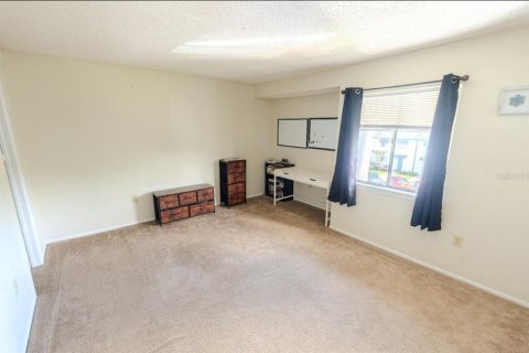 Condo in Orlando, Florida, 2 bedrooms № 2213781 - photo 10